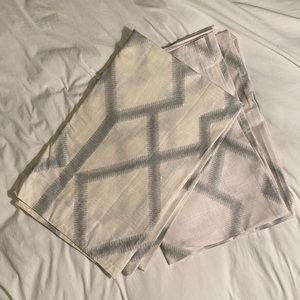 Pattern 50”x84” Curtain Set